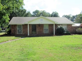 2952 Luckie St, Columbus, GA 31903