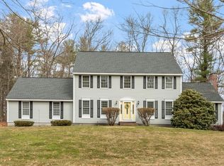 50 Arrowwood St, Methuen, MA 01844