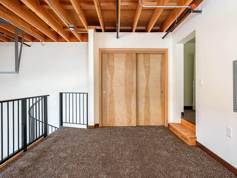 Sandy Rose Lofts — Photo 22