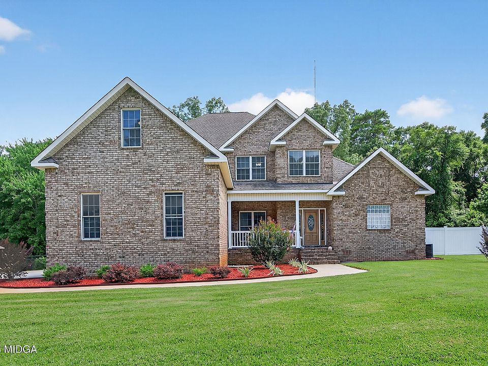 1st image of 214 Brentwood Dr