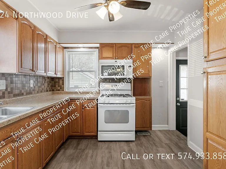 724 Northwood Dr — Photo 8