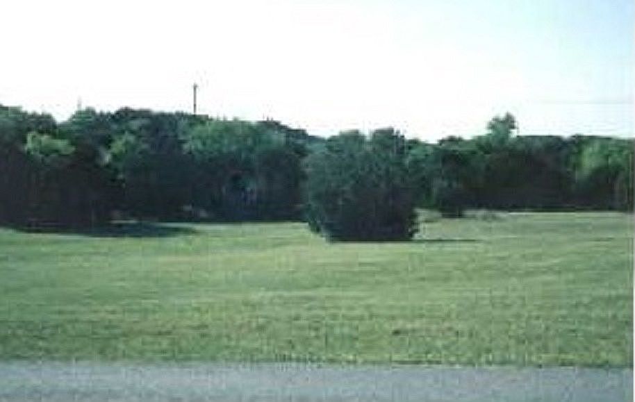 1st image of 804 W Apache Trl