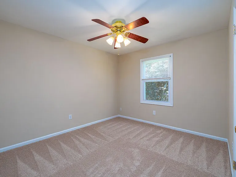 1789 Moonstone Dr — Photo 27