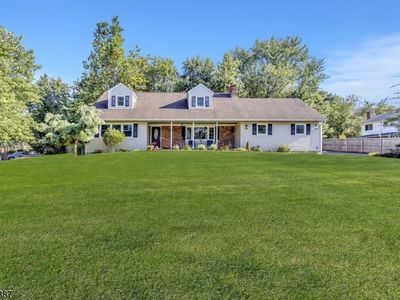 3 Larch Ln, Hillsborough, NJ, 08844
