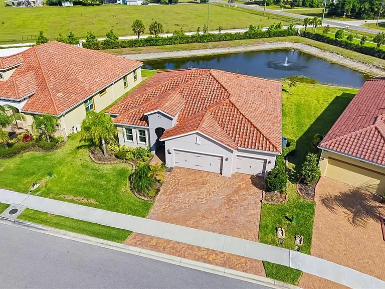 7070 Indus Valley Cir — Photo 3