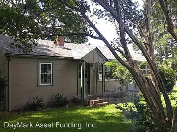413 W John J Sharpe St, Rocky Mount, NC 27803