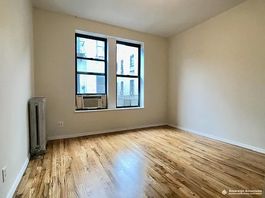 Rented by Sovereign Associates | media 2