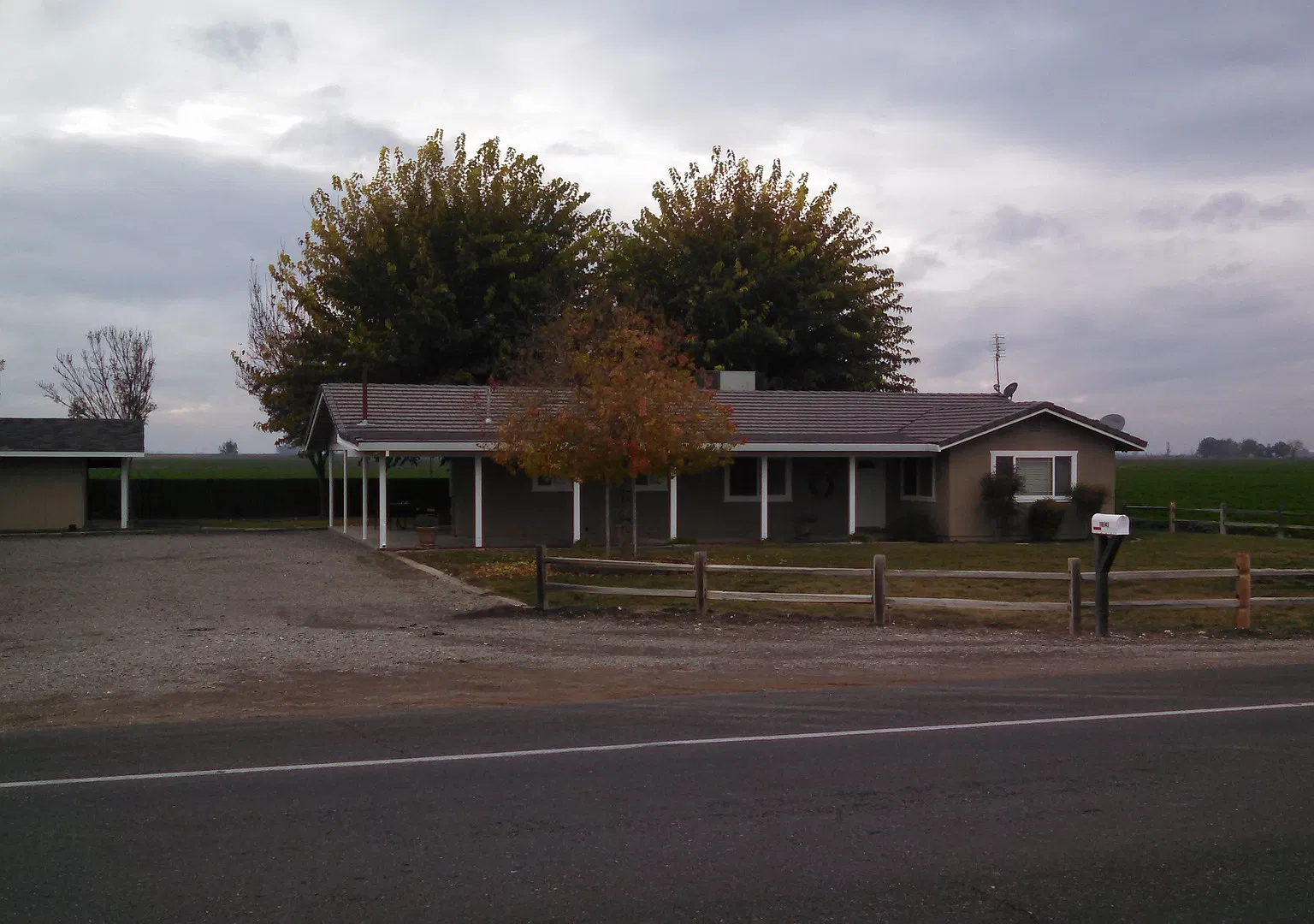 Beautiful 3 bedroom 2 bath country home! — Photo 1
