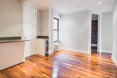 Rented by Century 21 Premier 