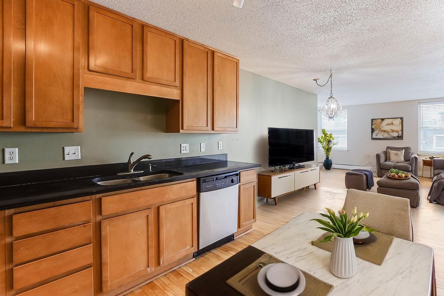 3150 Excelsior Blvd APT 304