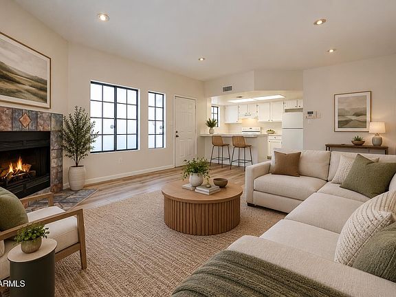 4th image of 1245 W 1ST Street #116