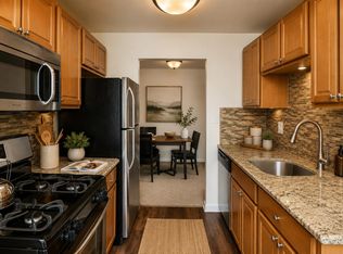 Chesapeake Glen Apartment Homes, Glen Burnie, MD 21061