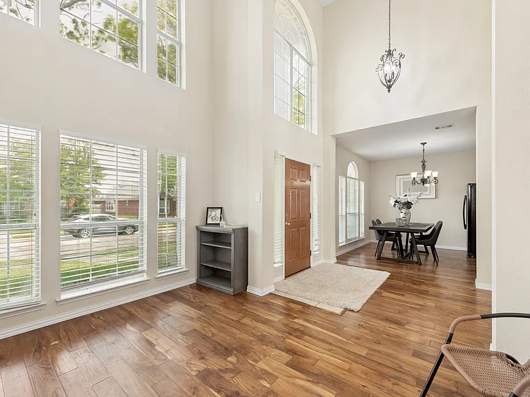 5909 Vineyard Ln — Photo 10