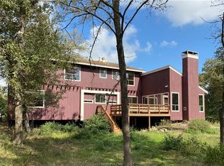 5000 Lantern Ln, Bryan, TX 77808