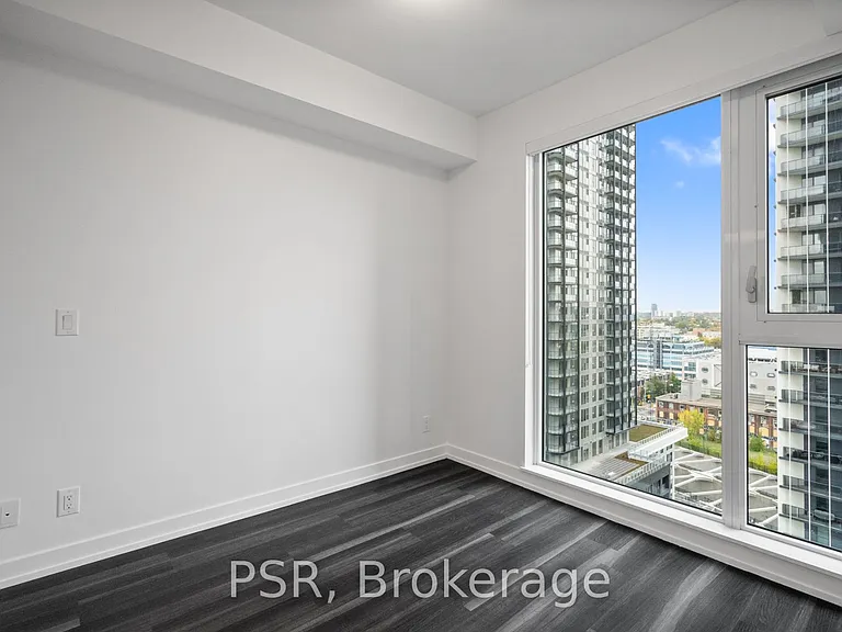 11 Ordnance St #1311 — Photo 9