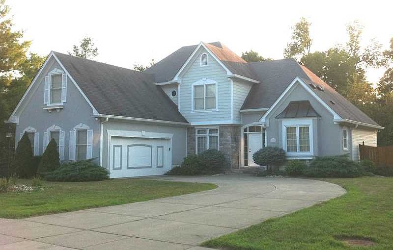 1st image of 6426 Royal Oakland Dr