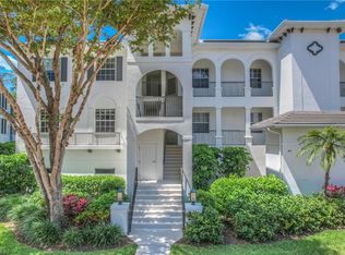 820 Bentwater Cir APT 101, Naples, FL 34108