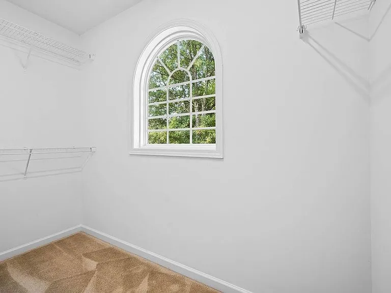 2677 Cedar Dr — Photo 13