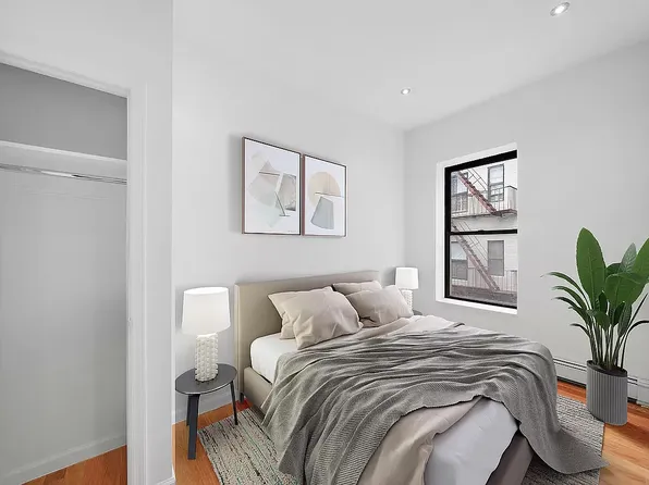 169 Manhattan Avenue 2C image 3 of 11