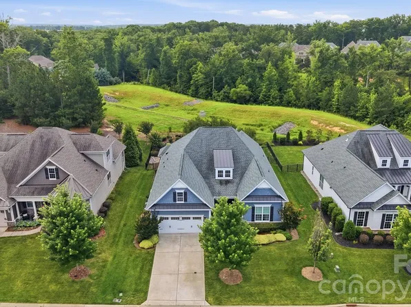 3029 Bronwood Pl, Lancaster, SC 29720