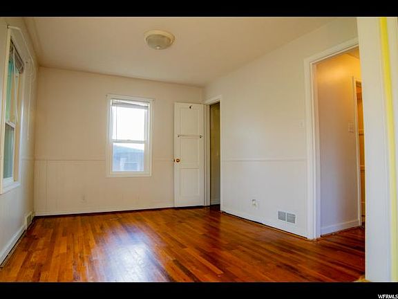 3rd image of 2184 E Wilson Ave