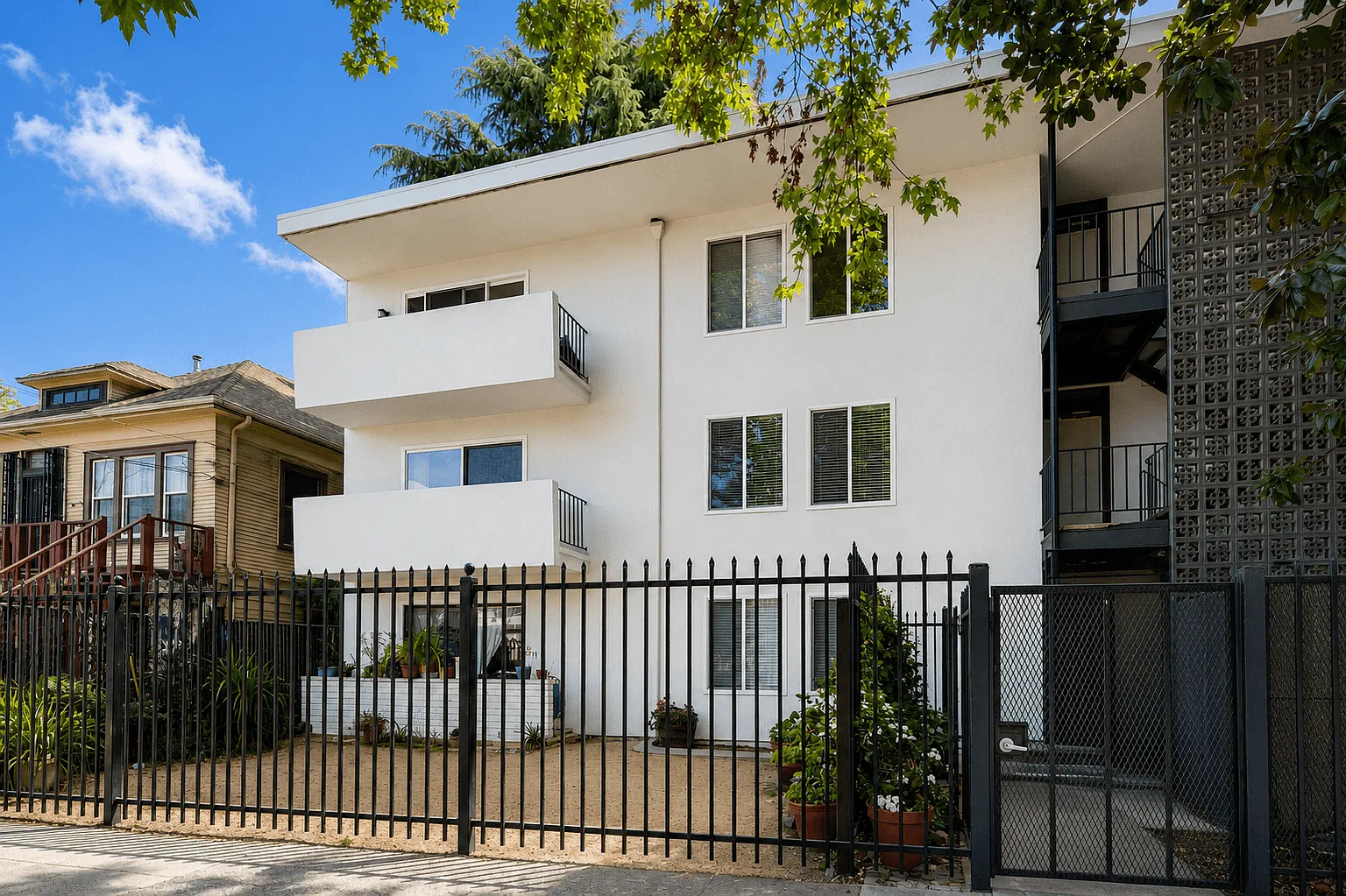 Sausal Haus — Photo 1