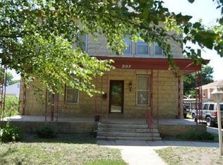 207 S Magnolia Ave, Newkirk, OK 74647