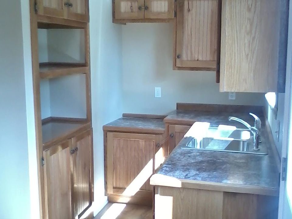 2nd image of 150 Gentle River Rd