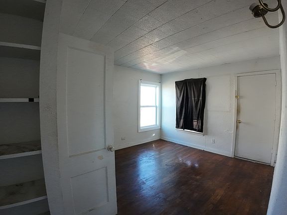 5th image of 401 Natalen