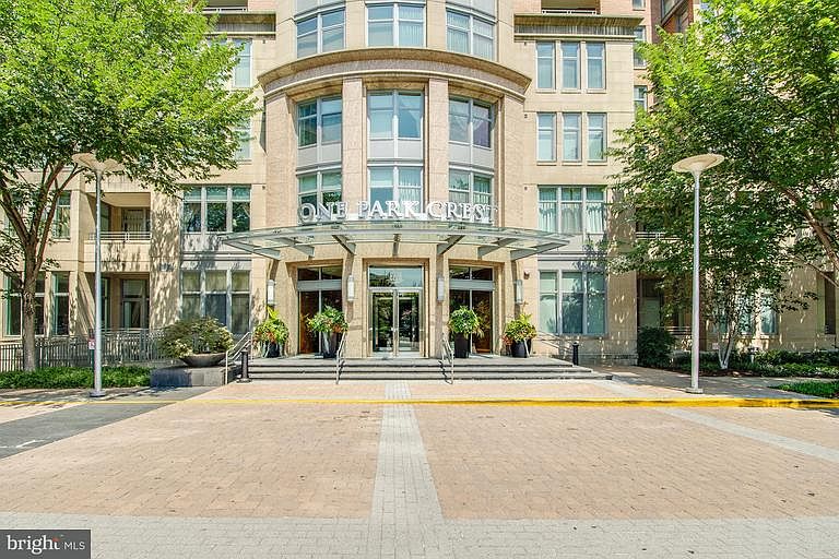 1st image of 8220 Crestwood Heights Dr APT 404