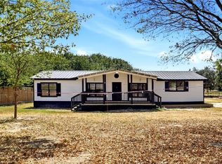 276 Wonder Dr, Springtown, TX 76082