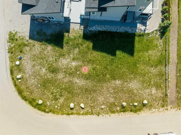 423 Cottageclub Cv, Rural Rocky View County, AB T4C