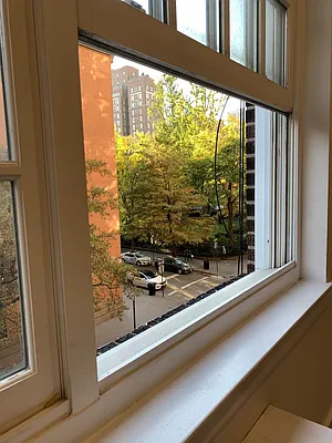 Rented by Compass | media 16