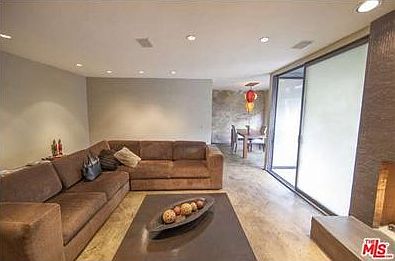 4th image of 8401 Fountain Ave APT 9