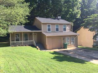 746 Forest Path, Stone Mountain, GA 30088