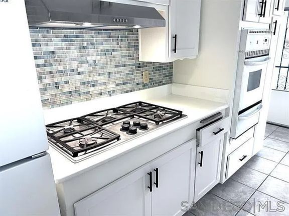 4th image of 6458 Mount Aguilar Dr