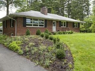 127 Carter Rd, Princeton, NJ 08540