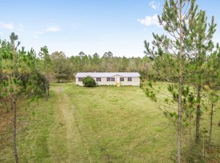 24480 Oracle Ln, Hilliard, FL 32046