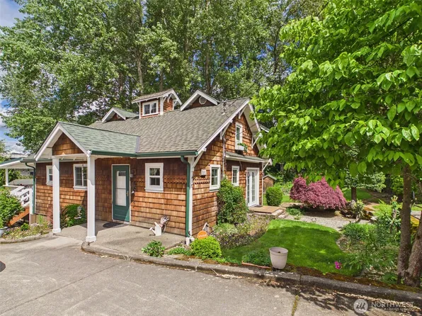 801 9th Avenue NW, Puyallup, WA 98371