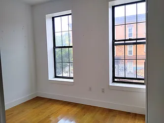 Rented by Evergreen Realty & Investments