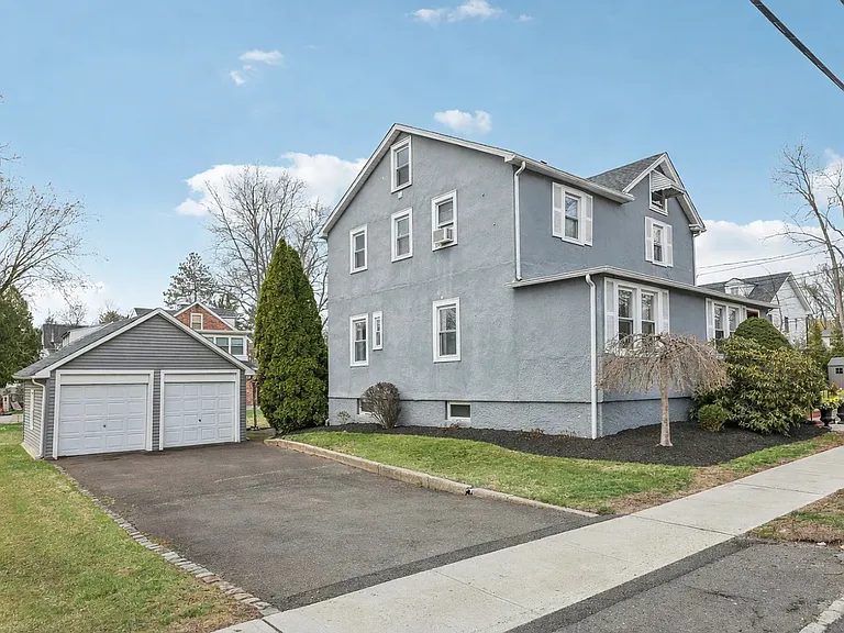 Livingston Ave — Photo 15