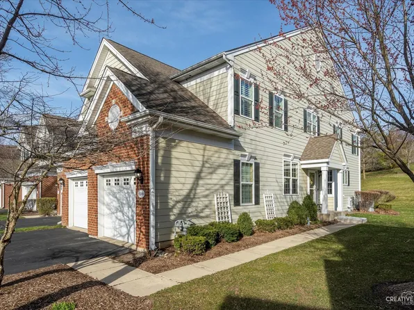 1100 Iron Horse Ct, Elgin, IL 60124