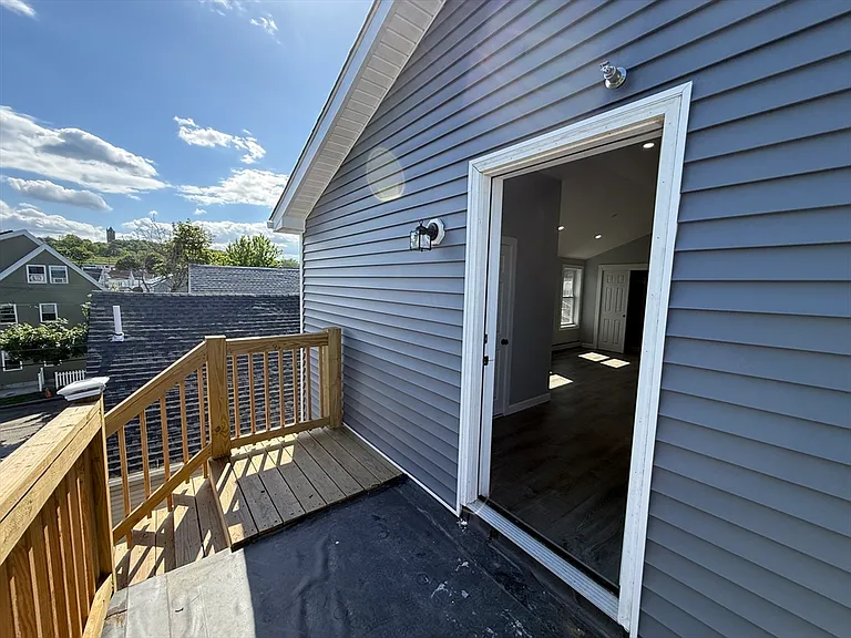 126 Cross St #3 — Photo 14