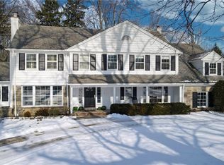 23549 Shaker Blvd, Shaker Heights, OH 44122