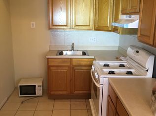 719 Red Lion Rd, Philadelphia, PA 19115