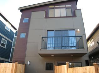 5233 11th Ave NE, Seattle, WA 98105