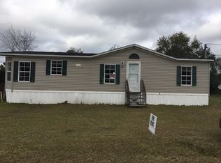 607 Crestview Dr, Sparks, GA 31647