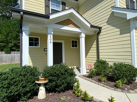 2nd image of 306 Sylvias Ct