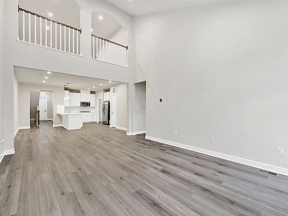 Griffin Hall w Finished Basement