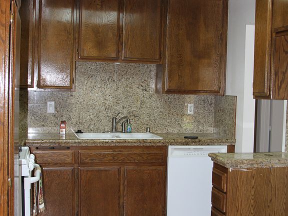 4th image of 25984 Pueblo Dr